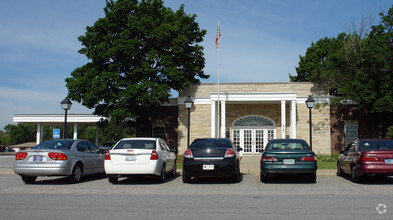 6760 Broadway, Merrillville, IN for sale Primary Photo- Image 1 of 2