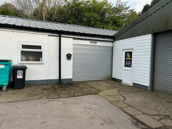 More details for Crawley Rd, Horsham - Industrial to Rent