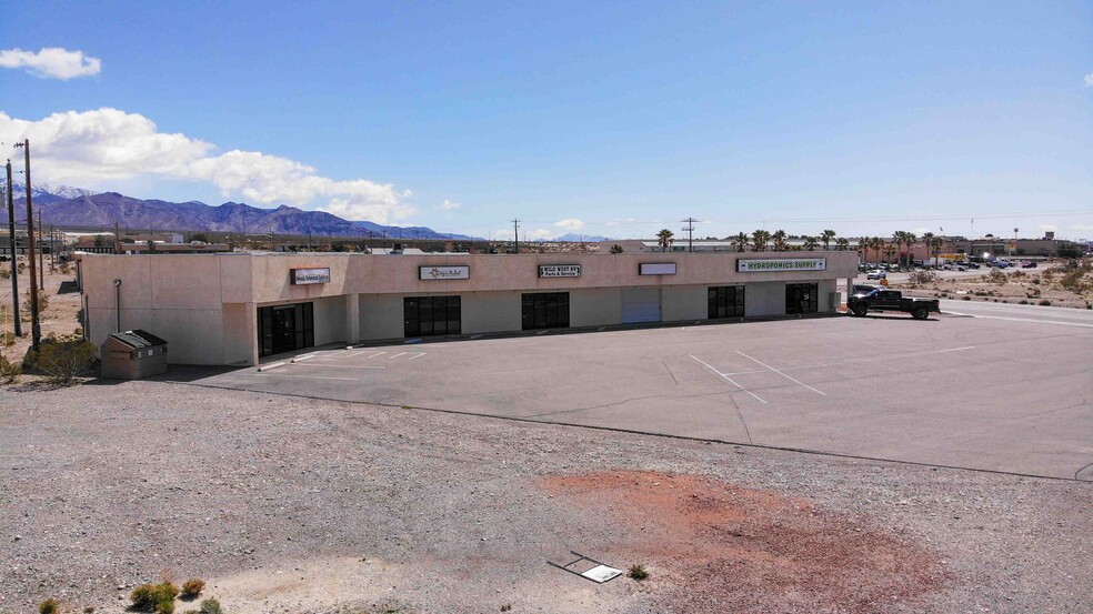 1210 E Basin Ave, Pahrump, NV for sale - Primary Photo - Image 1 of 17