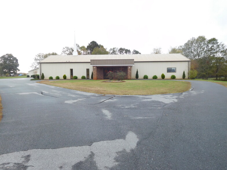 625 Cooley Springs Rd, Chesnee, SC for sale - Building Photo - Image 1 of 37