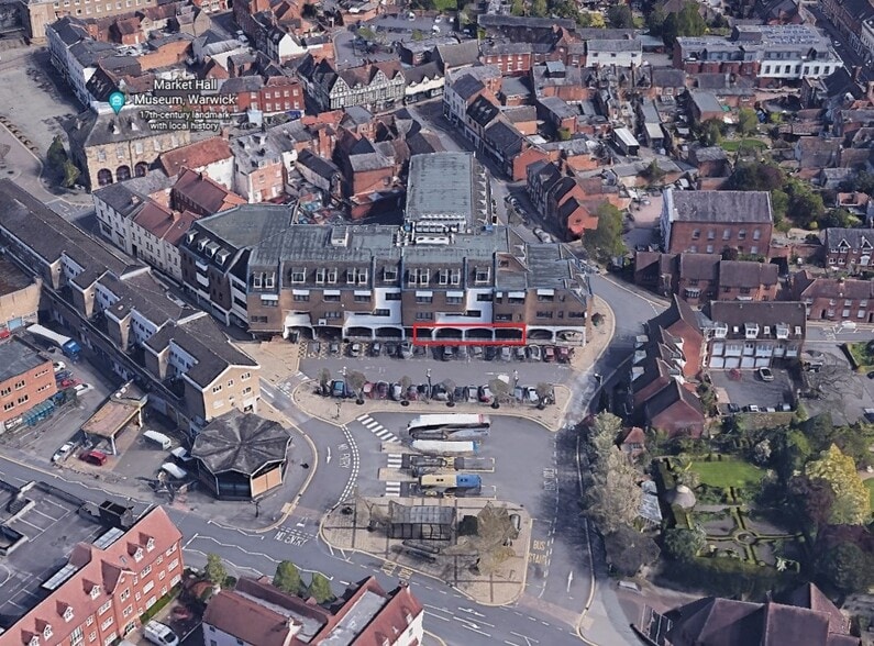 Market St, Warwick to rent - Building Photo - Image 3 of 20