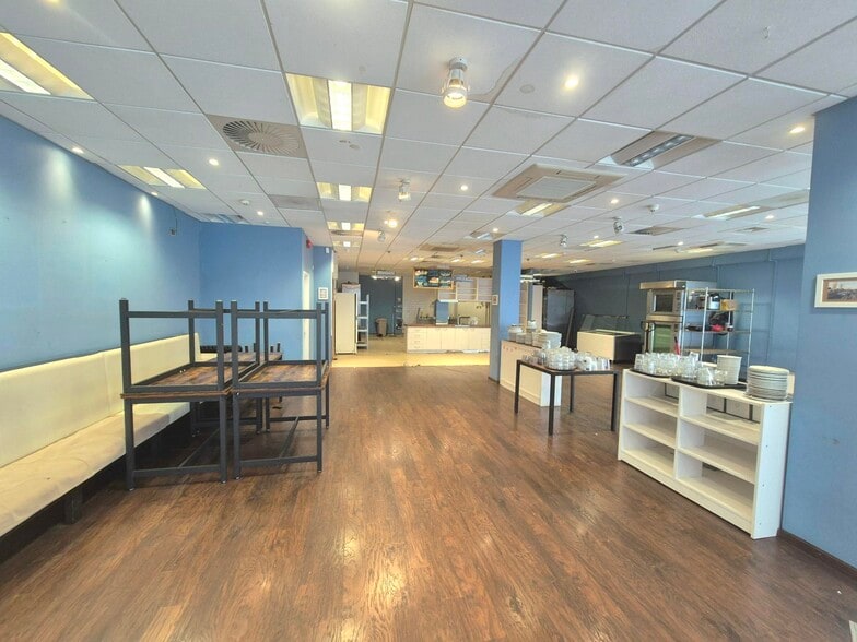 13-17 Tarleton St, Liverpool to rent - Building Photo - Image 2 of 4