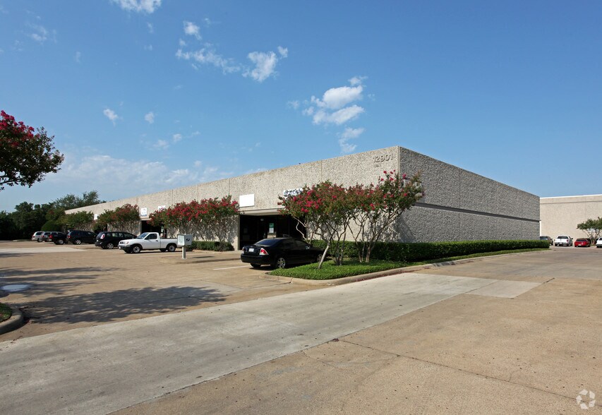 12901 Nicholson Rd, Dallas, TX for rent - Building Photo - Image 1 of 8