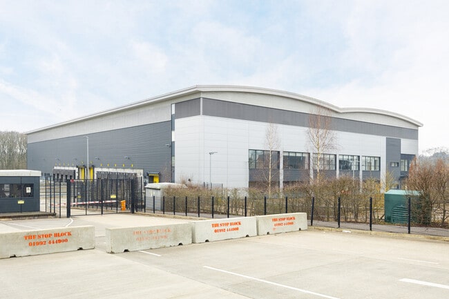 More details for Fitzwygram Way, Havant - Industrial to Rent