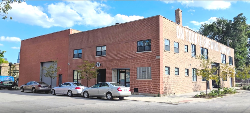 1725 W Hubbard St, Chicago, IL for sale - Building Photo - Image 1 of 7