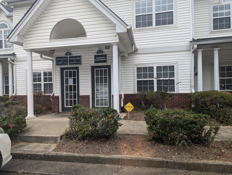 965 Piedmont Rd NE, Marietta, GA for rent - Building Photo - Image 2 of 11