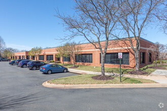 46020 Manekin Plz, Dulles, VA for rent Building Photo- Image 1 of 4