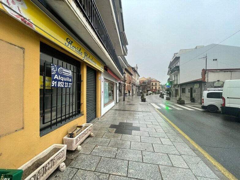 Retail in Cercedilla, Madrid to rent - Building Photo - Image 2 of 2