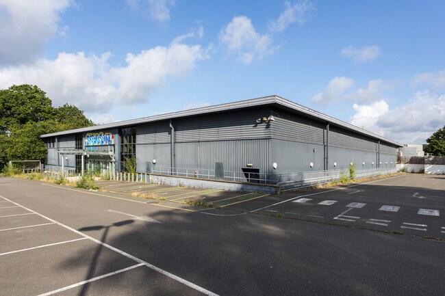 More details for Kingstanding Way, Tunbridge Wells - Retail for Sale