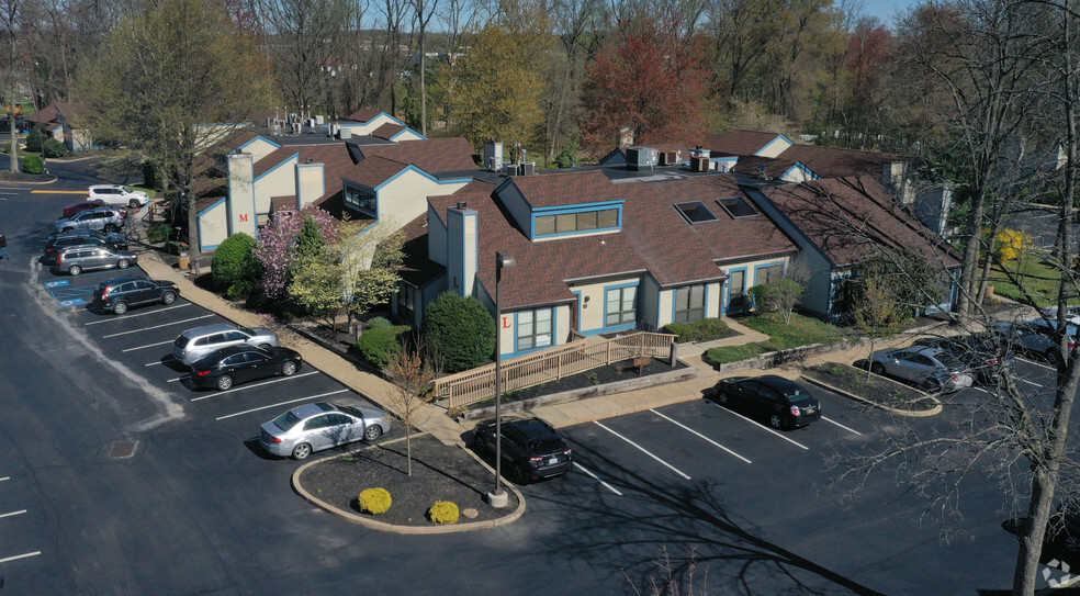 2300 Computer Ave, Willow Grove, PA for sale - Aerial - Image 1 of 1