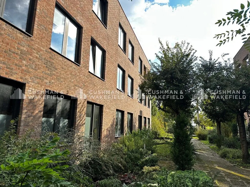 Location Bureaux 113 m² - Photo 1