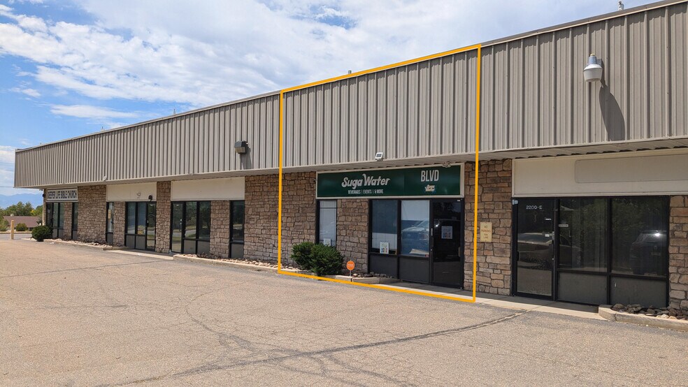 2200 Chambers Rd, Aurora, CO for sale - Building Photo - Image 1 of 5