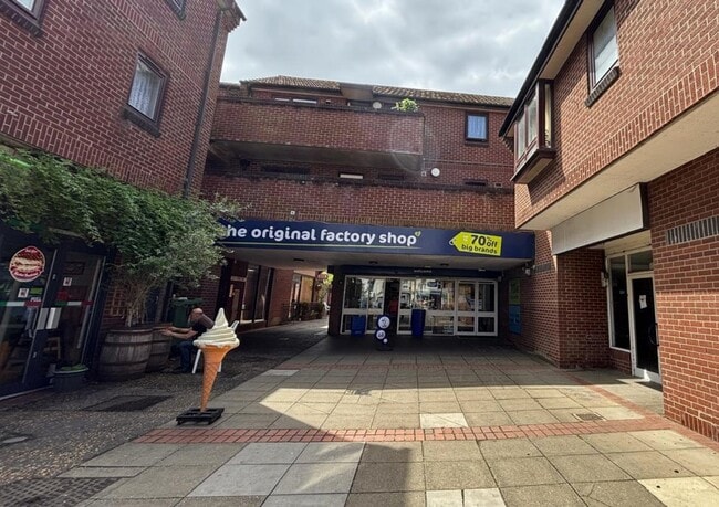 More details for 29 High St, Watton - Retail to Rent