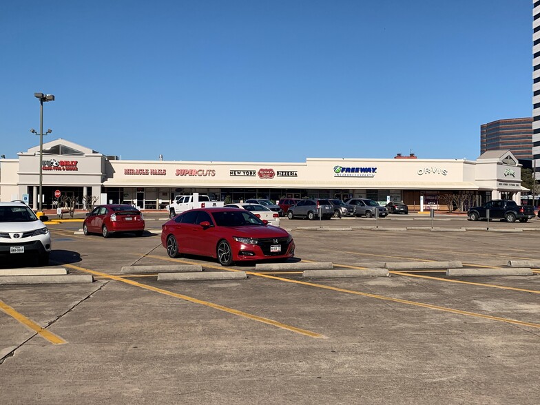 5727 Westheimer Rd, Houston, TX for rent - Building Photo - Image 3 of 10