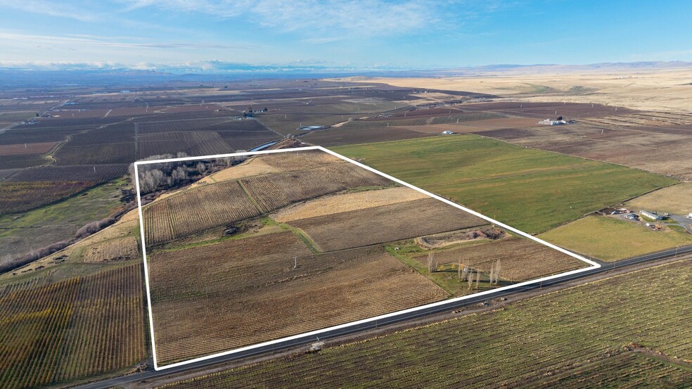 54402 N Hinzerling Rd, Prosser, WA for sale - Building Photo - Image 3 of 6