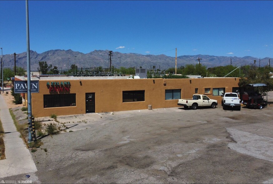 1208 N Alvernon Way, Tucson, AZ for sale - Building Photo - Image 1 of 3