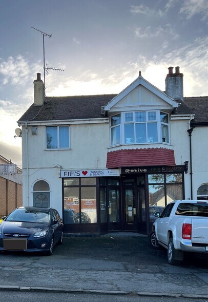 39-43 Llandudno Rd, Colwyn Bay for sale - Primary Photo - Image 1 of 1