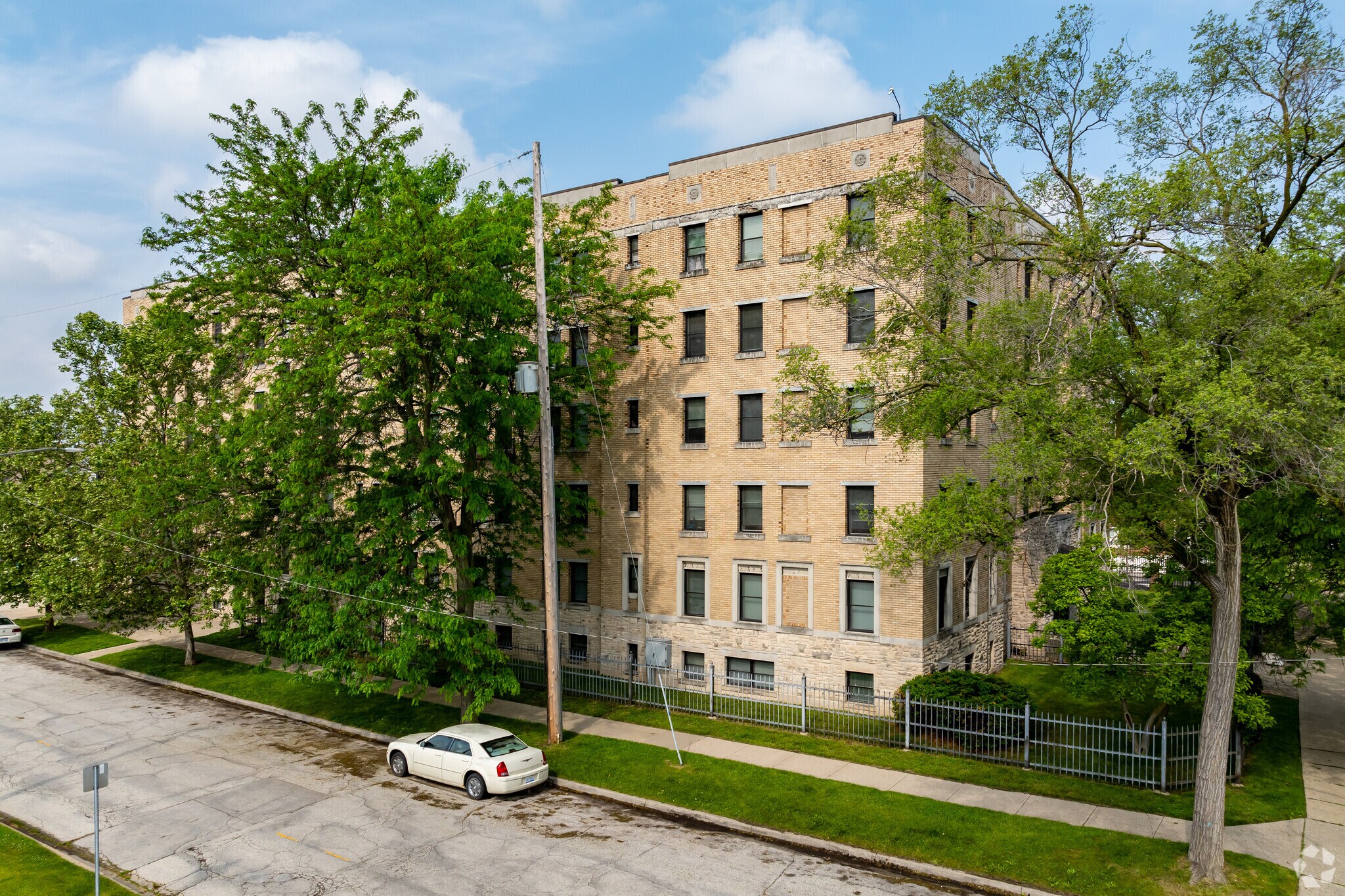 518 Thompson St, Saginaw, MI for sale Primary Photo- Image 1 of 1