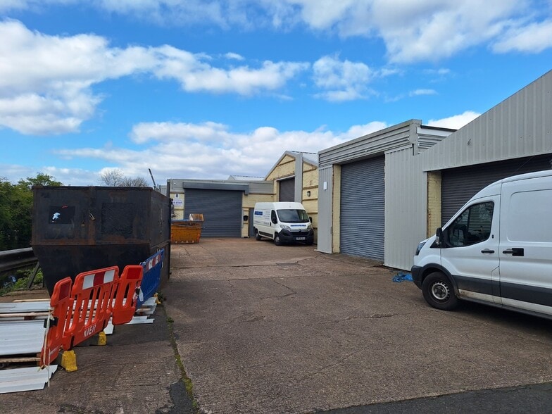 Wharfside Business Ardath Road Kings Norton Road, Birmingham to rent - Building Photo - Image 2 of 12