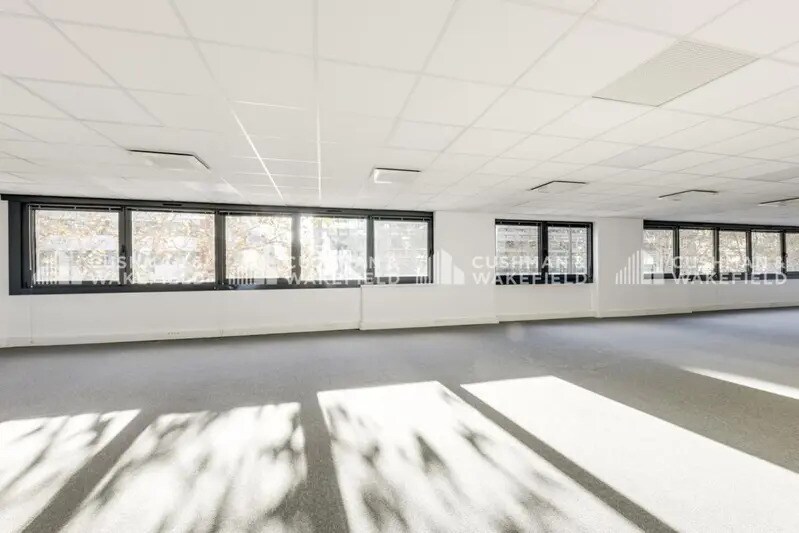 Office in Boulogne-Billancourt to rent - Interior Photo - Image 3 of 8