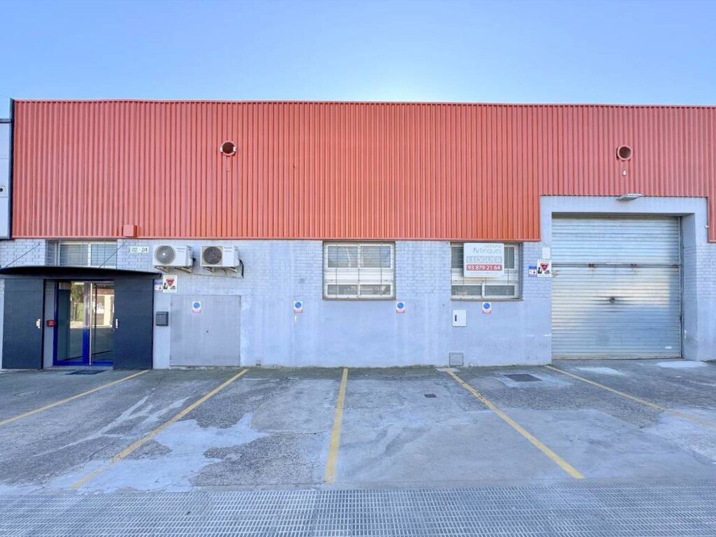Industrial in Lliçà d'Amunt, Barcelona to rent Primary Photo- Image 1 of 15