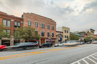 17 N Sandusky St, Delaware, OH for rent Building Photo- Image 1 of 11