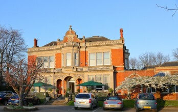 Bargate, Grimsby for sale Building Photo- Image 1 of 2