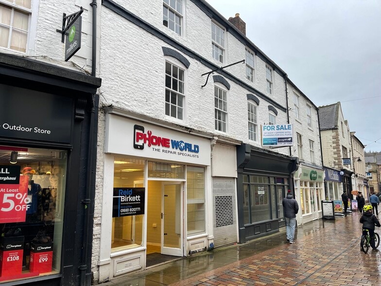 26 Fore St, Hexham to rent - Building Photo - Image 2 of 7