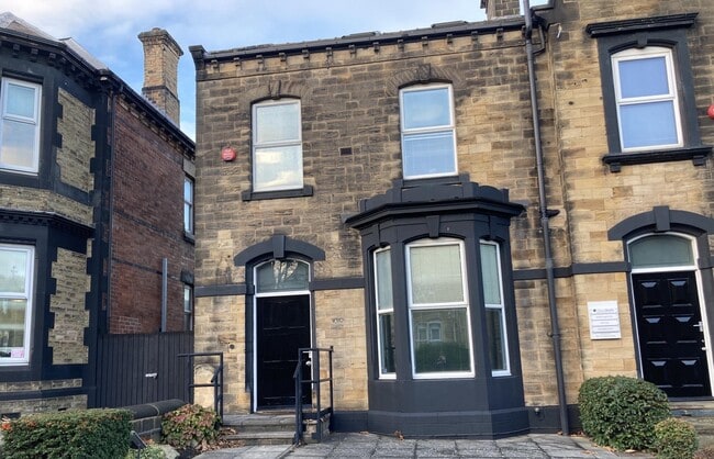 More details for 19 Victoria Rd, Barnsley - Office to Rent