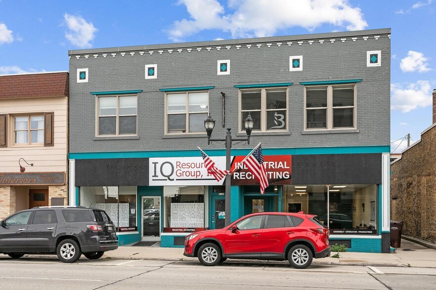 812 - 814 Washington St, Manitowoc, WI for sale - Building Photo - Image 1 of 1