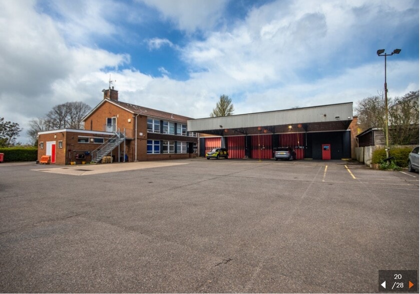 Povey Cross Rd, Horley for sale - Building Photo - Image 3 of 20