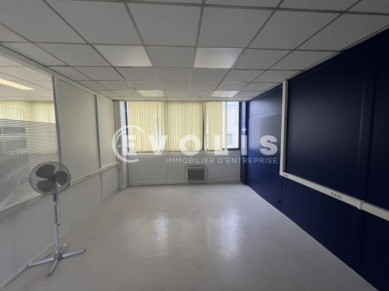 Office in Joinville-le-Pont to rent - Interior Photo - Image 1 of 10