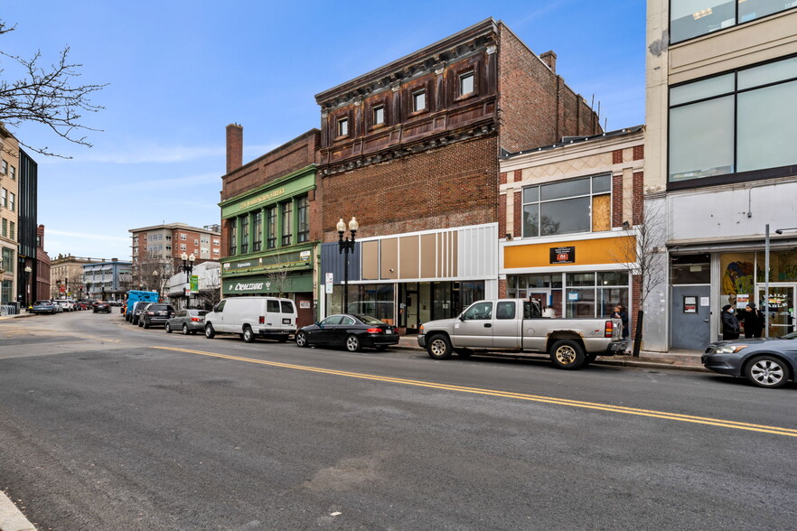 2221 Washington St, Boston, MA for rent - Building Photo - Image 3 of 5