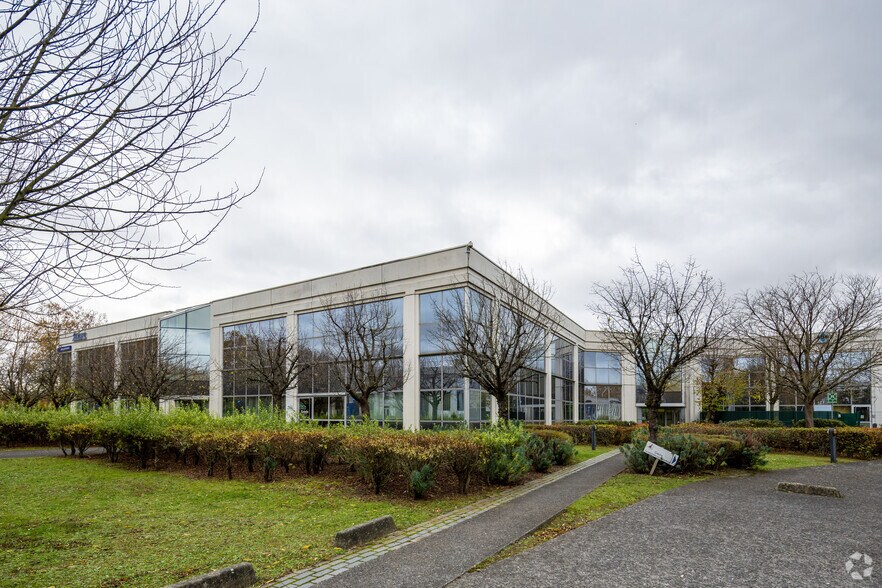 22 Rue Des 3 Soeurs, Villepinte to rent - Building Photo - Image 3 of 3