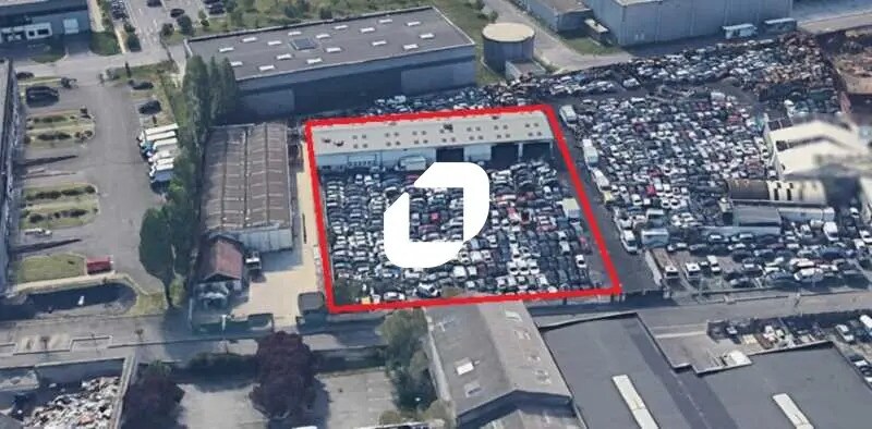 Land in La Courneuve to rent Building Photo- Image 1 of 2