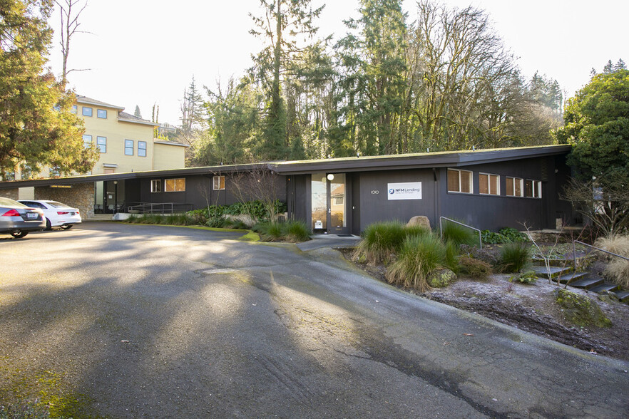 1010 5th St, Oregon City, OR for rent - Primary Photo - Image 1 of 43