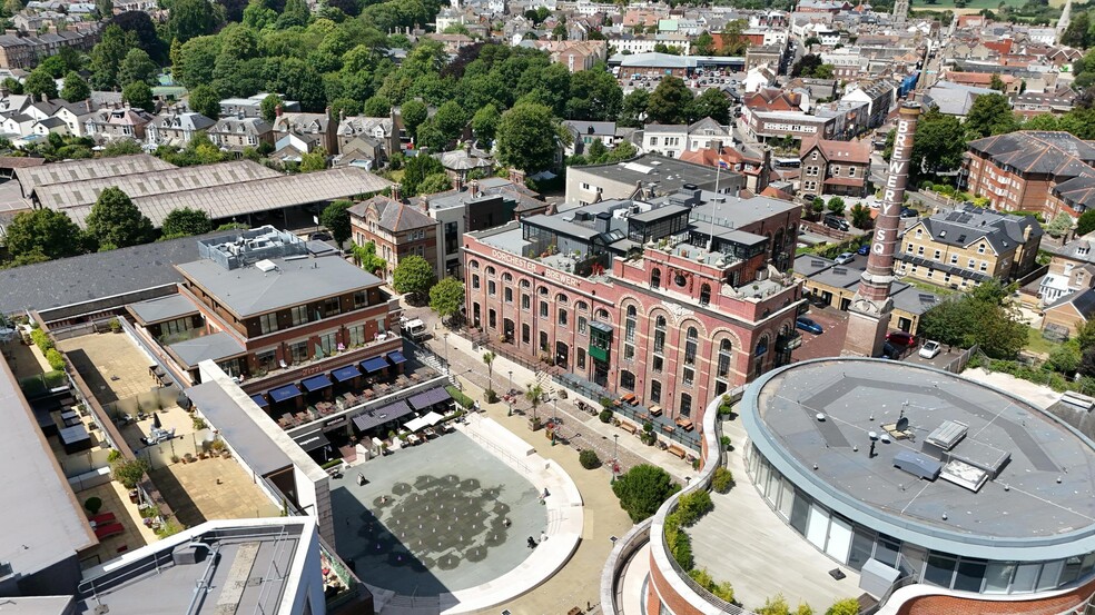 Brewery Sq, Dorchester to rent - Aerial - Image 2 of 12