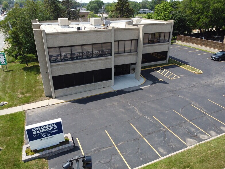 10 W Main St, Cary, IL for rent - Building Photo - Image 2 of 3