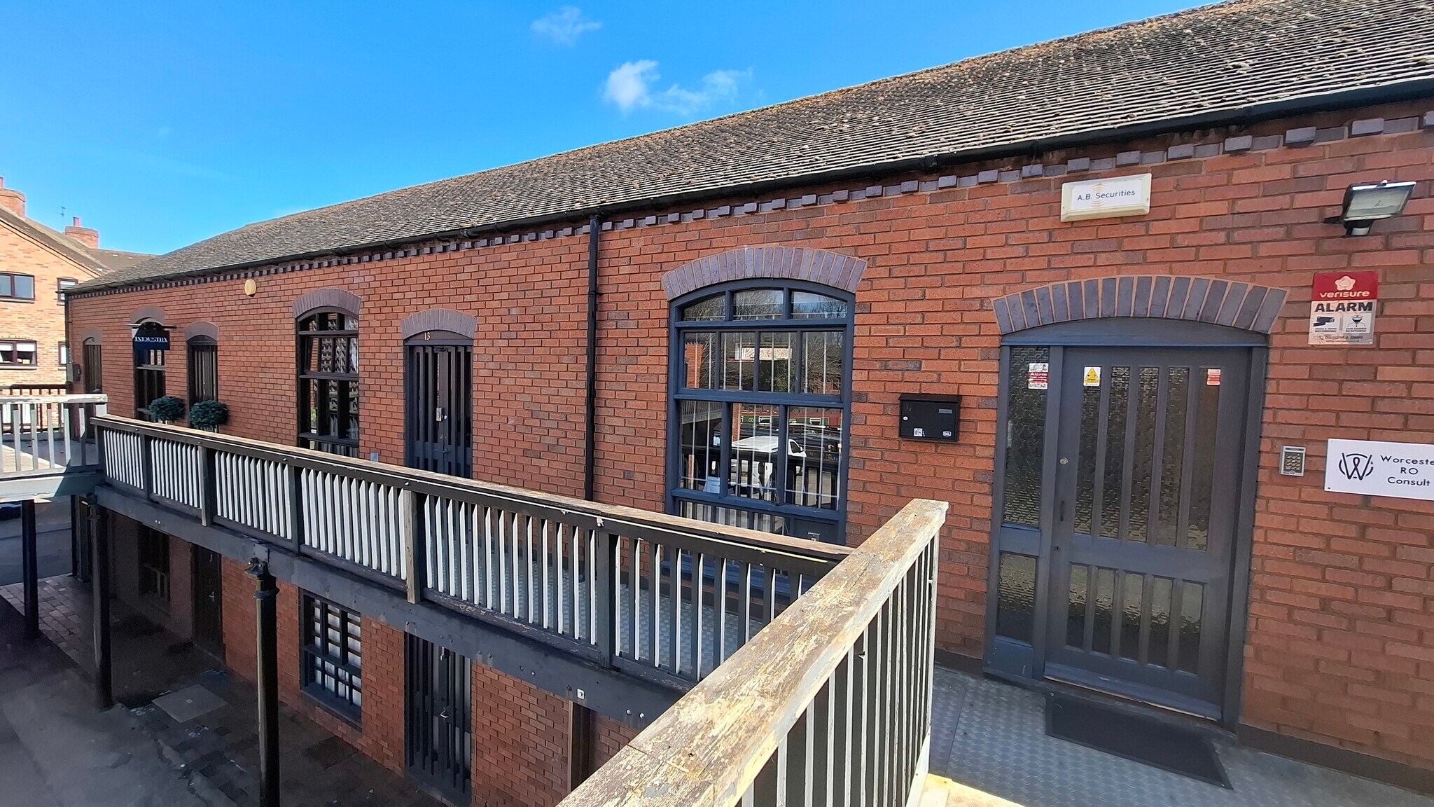 13 Lowesmoor Rd, Worcester for sale Primary Photo- Image 1 of 1