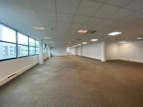 Office in Lyon to rent Building Photo- Image 1 of 1