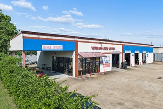 More details for 11239 Veterans Memorial Dr, Houston, TX - Retail for Sale