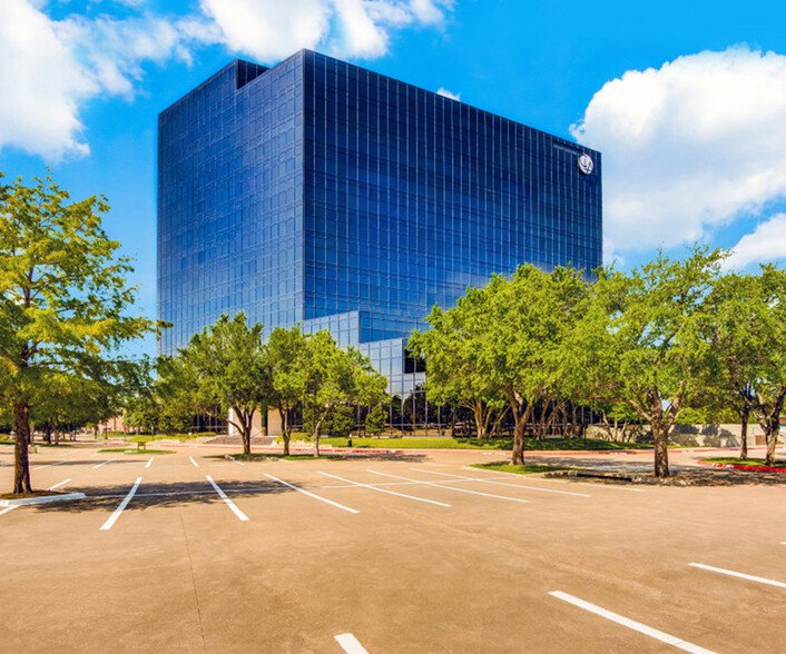 101 E Park Blvd, Plano, TX for rent - Building Photo - Image 1 of 5