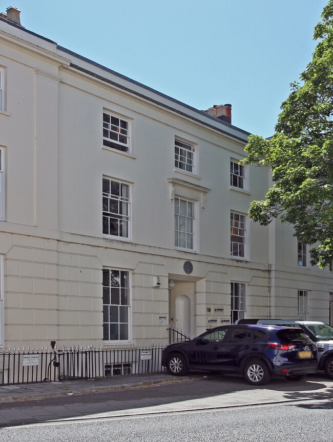 More details for 21 Carlton Cres, Southampton - Office to Rent
