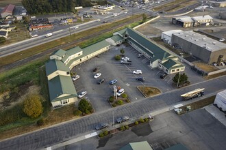 632 Sunset Park Dr, Sedro Woolley, WA - aerial  map view