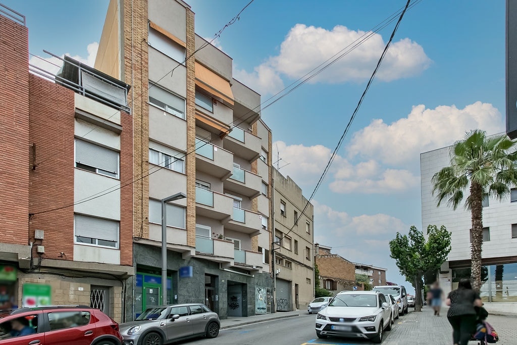 Build-to-Rent in Sant Vicenç dels Horts, Barcelona for sale Primary Photo- Image 1 of 2