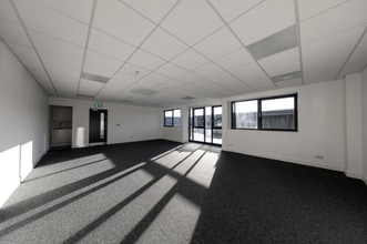 18-22 Telford Way, London to rent Interior Photo- Image 1 of 4