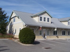 241 Wilbrook Rd, Pawleys Island, SC for sale Building Photo- Image 1 of 1