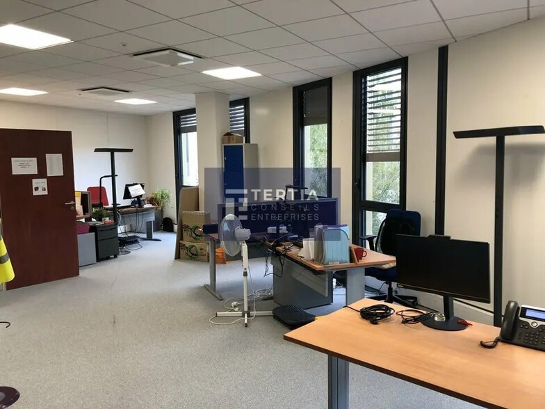 Office in Montpellier to rent - Interior Photo - Image 3 of 9