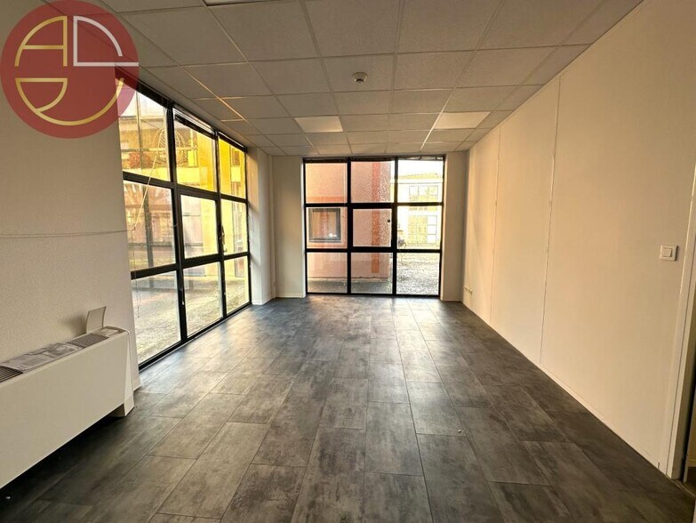 Office in Ramonville-Saint-Agne to rent - Building Photo - Image 2 of 9