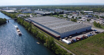 4 Rue De Biarritz, Strasbourg to rent Building Photo- Image 1 of 3